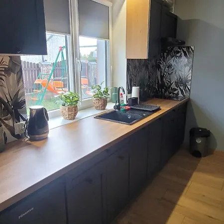 Pensjonat Błękitna 37 3*